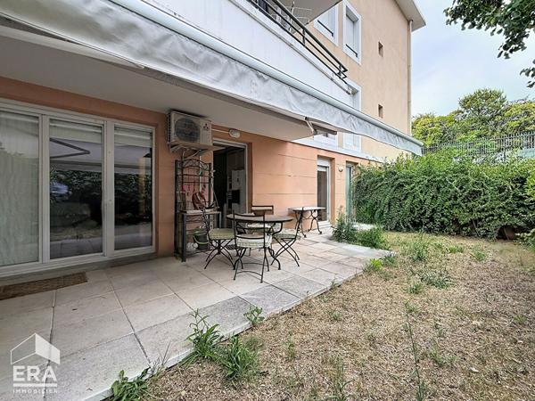 Vente appartement T3 rez-de-jardin St Jérôme 13013 place de parking privée