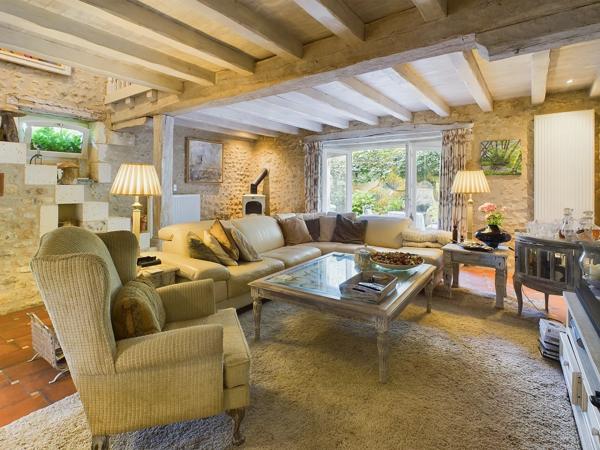 Extraordinaire propriété comprenant un moulin et trois suites de luxe indépendantes