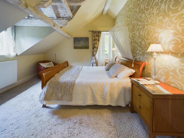 Extraordinaire propriété comprenant un moulin et trois suites de luxe indépendantes