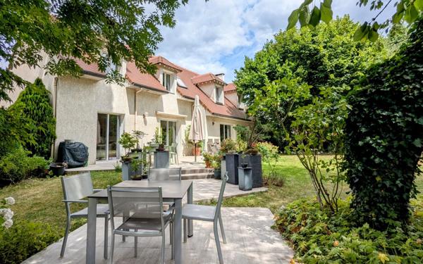 Maison à vendre    7 pièces • 205 m2 Lagny-sur-Marne