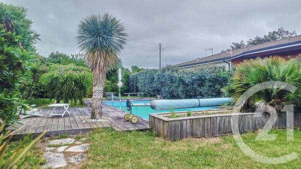 Maison à vendre  9 pièces - 214 m2 GUJAN MESTRAS - 33