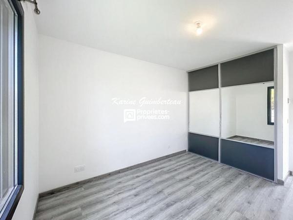 Maison ultra contemporaine GALGON 182 m2 + jardin