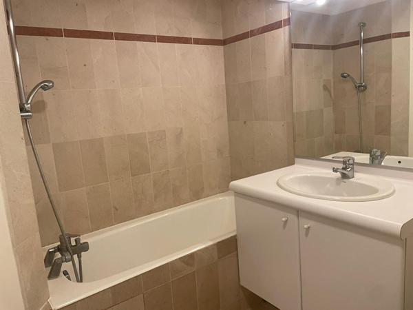 STUDIO A LOUER VIDE 27.74M² NOGENT SUR MARNE