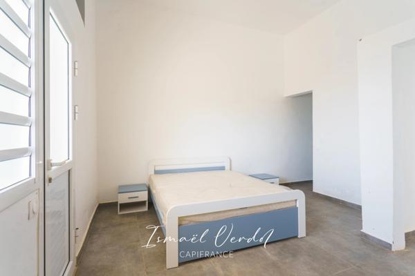 Maison à vendre 15 pièces à PETIT BOURG (971)