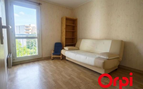 Appartement à vendre    4 pièces • 87,21 m2 Lyon 8