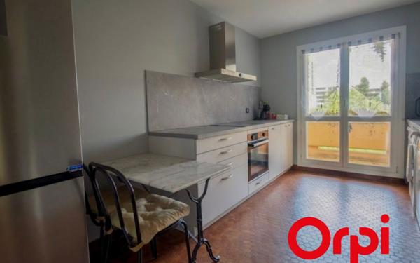 Appartement à vendre    4 pièces • 87,21 m2 Lyon 8