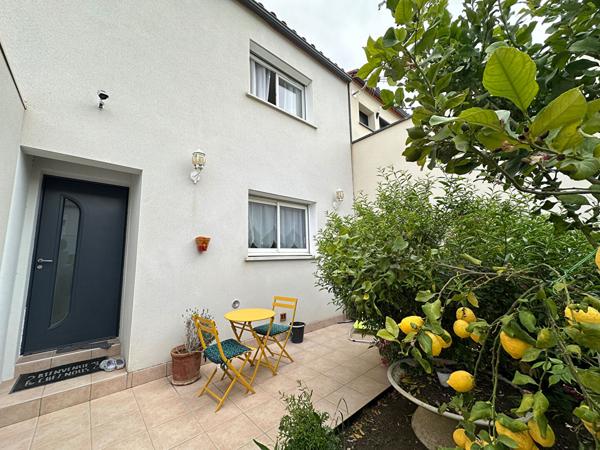 Charmante Villa 3 faces de 5 Pièces - Porte d'Espagne