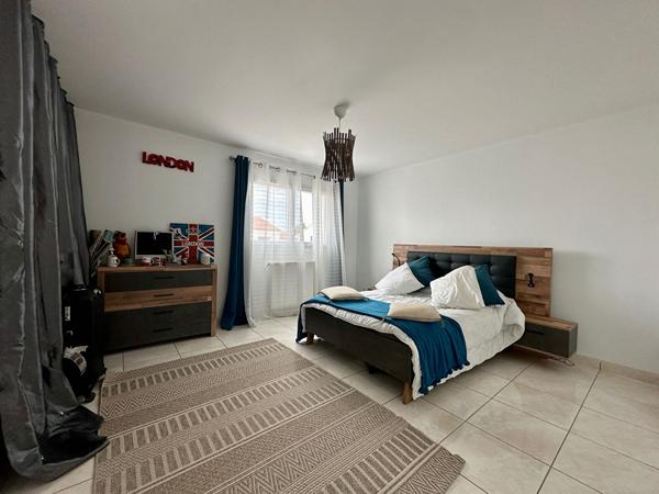 Charmante Villa 3 faces de 5 Pièces - Porte d'Espagne