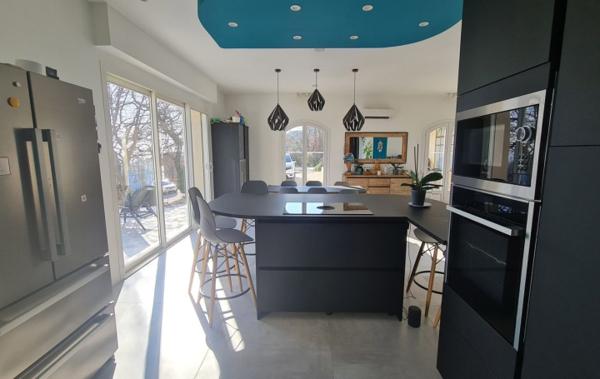 Vente Villa maison + gîte 78m² Saint-marcel-d'ardeche