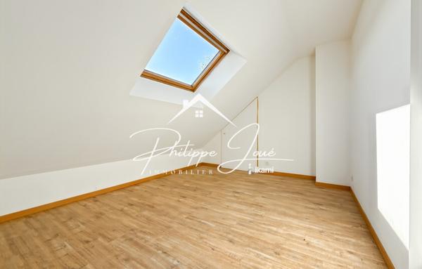 Maison 8 pièces de 141 m2 à Paron 89100