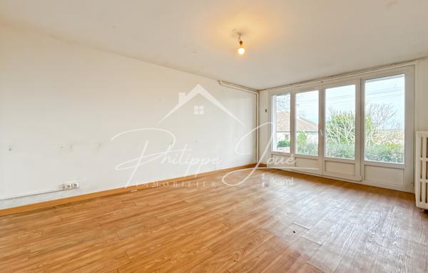Maison 8 pièces de 141 m2 à Paron 89100