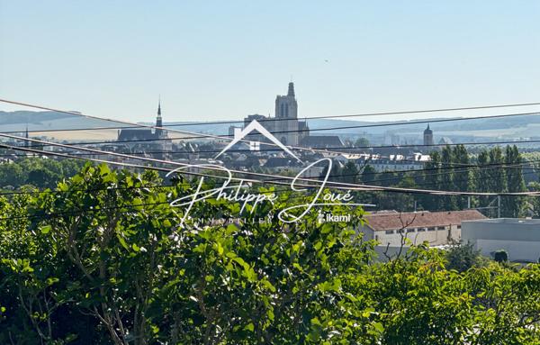 Maison 8 pièces de 141 m2 à Paron 89100