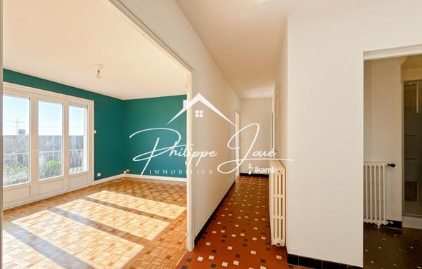 Maison 8 pièces de 141 m2 à Paron 89100