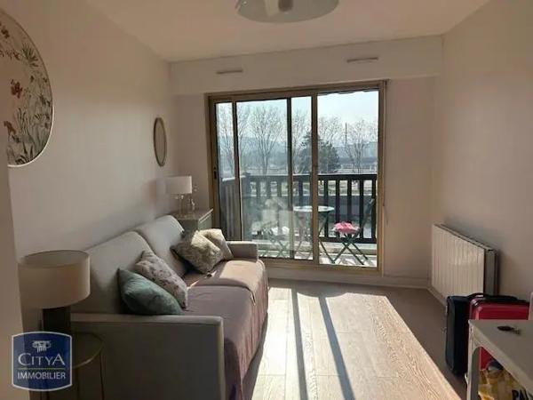 Appartement à louer 1 pièce 22.72m² Trouville-sur-Mer (14360)