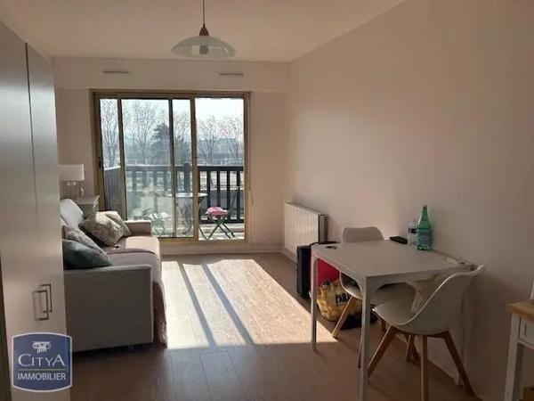 Appartement à louer 1 pièce 22.72m² Trouville-sur-Mer (14360)