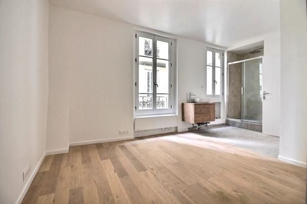 Lumineux 2 pièces secteur Rosiers