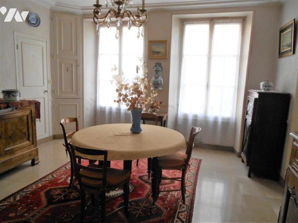 Maison bourgeoise en hyper centre