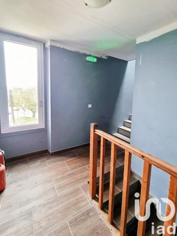 Immeuble à vendre 580 m² Pommeuse