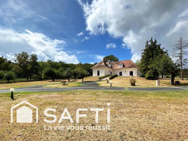 Maison de 235m² avec parc de 11880m² et piscine