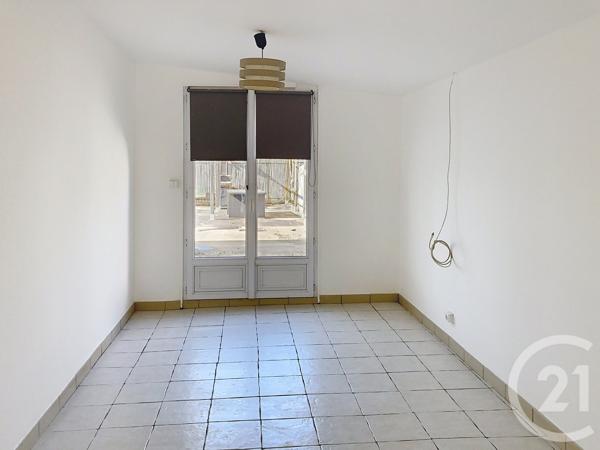 Maison à vendre  5 pièces - 118,80 m 2   ECHILLAIS  - 17