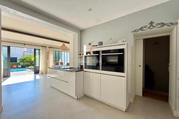 La Rochelle (17000) La Genette - Rare et unique sur le marché - Maison de plain-pied avec garage et piscine