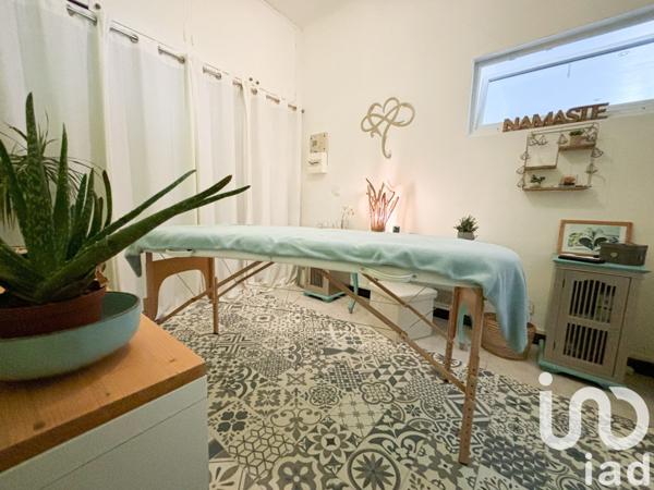 Appartement 3 pièces de 77 m² à Fréjus (83370)