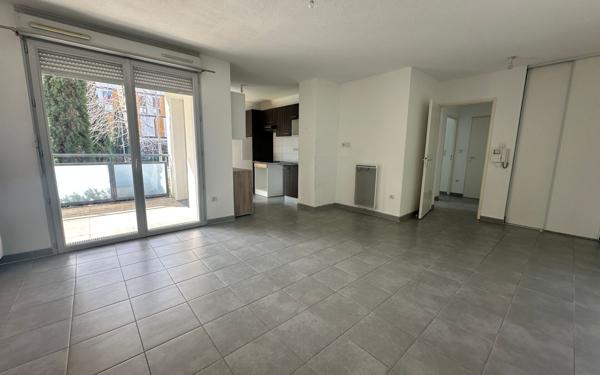 Appartement à louer    3 pièces • 60,95 m2 Colomiers