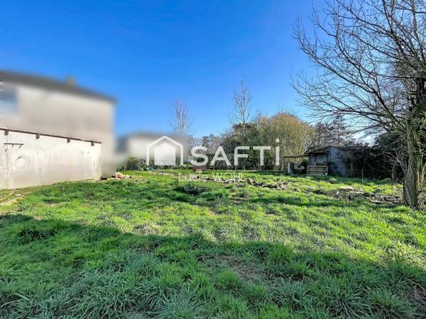 Terrain constructible de 472 m² situé à Fameck