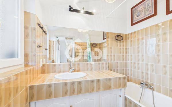 Maison à vendre    8 pièces • 140 m2 Montauroux