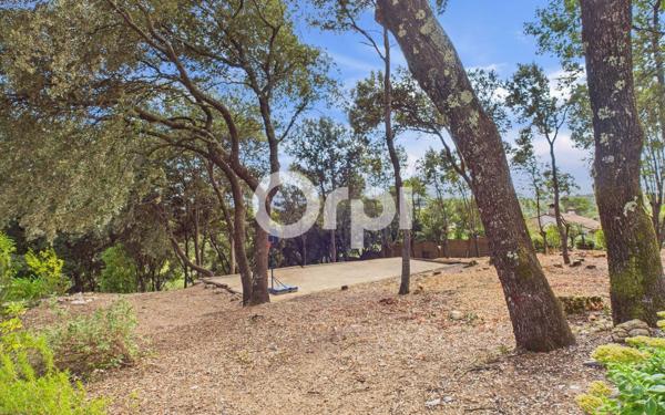 Maison à vendre    8 pièces • 140 m2 Montauroux