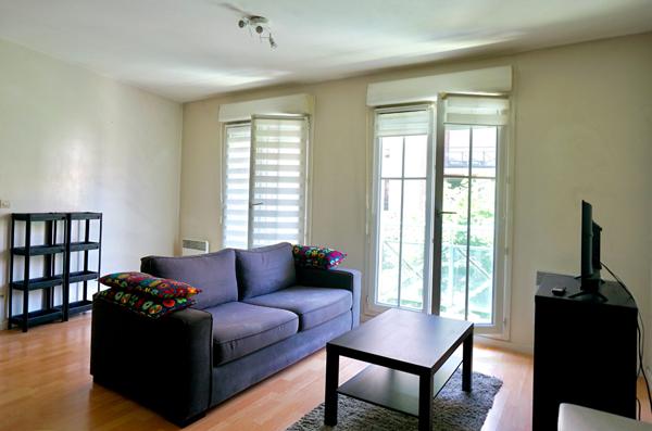 VIEUX LILLE - Charmant appartement avec balcon, parking et cave , Lille