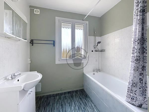 Vente Maison 4 pièces 75 m2 à Saint-Quentin