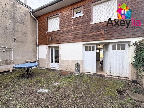 Roanne (42300) A VENDRE - ROANNE - ENSEMBLE IMMOBILIER AVEC DEUX MAISONS D'HABITATION ET TERRAIN