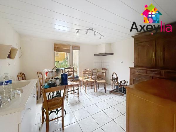 Roanne (42300) A VENDRE - ROANNE - ENSEMBLE IMMOBILIER AVEC DEUX MAISONS D'HABITATION ET TERRAIN