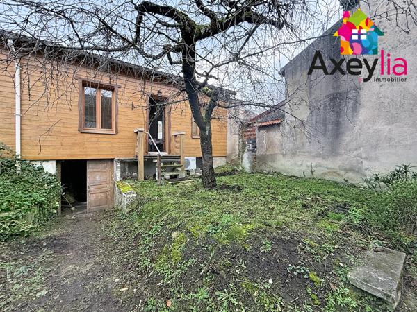 Roanne (42300) A VENDRE - ROANNE - ENSEMBLE IMMOBILIER AVEC DEUX MAISONS D'HABITATION ET TERRAIN