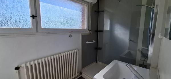 Maison à Vendre 5 pièces  (02110 CROIX FONSOMME)