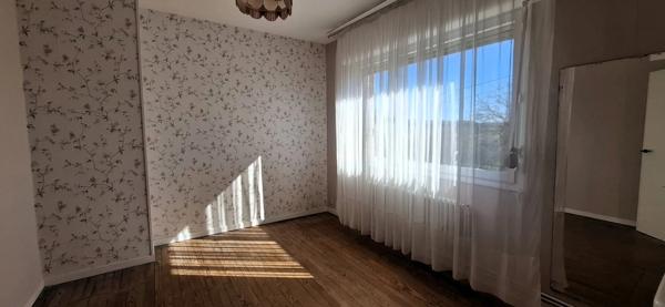 Maison à Vendre 5 pièces  (02110 CROIX FONSOMME)