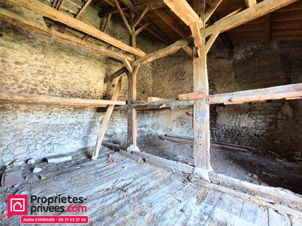 Grange à rénover avec terrain - Collonges 01550 - 180'000