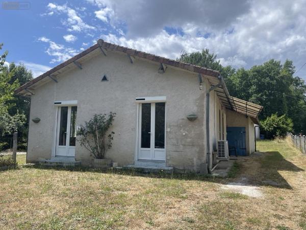 Maison à vendre à Segonzac en Dordogne (24600), ref : 077/1295