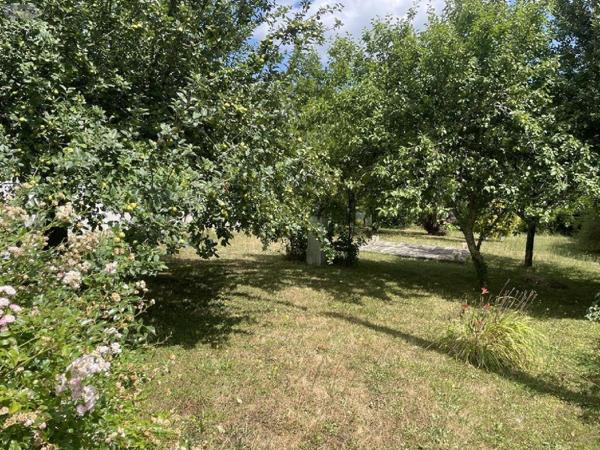 Maison à vendre à Segonzac en Dordogne (24600), ref : 077/1295