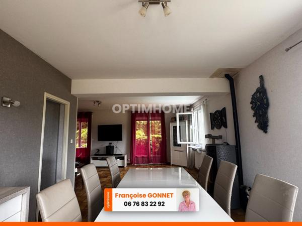 Maison 215 m² - 5 chambres - Terrain 4 200 m² - Piscine - 257 000 € - SAINT PIERRE LES ETIEUX - 18200