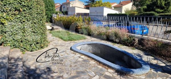 Centre-ville de Castelsarrasin - Charmante maison de 93 m² avec jardin et sous-sol 