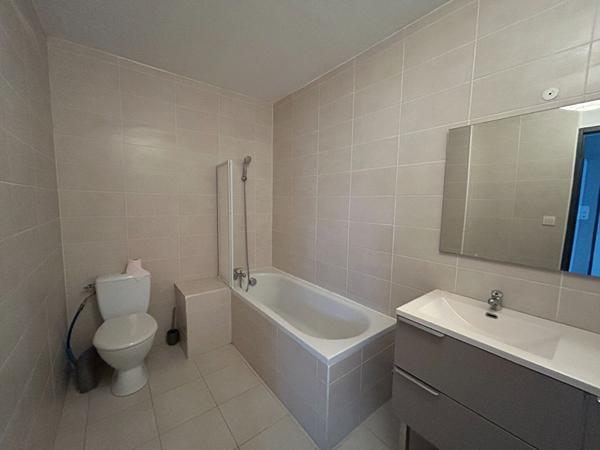 Maison à Carcassonne avec jardin, studio indépendant et garage