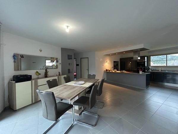 Maison à Carcassonne avec jardin, studio indépendant et garage