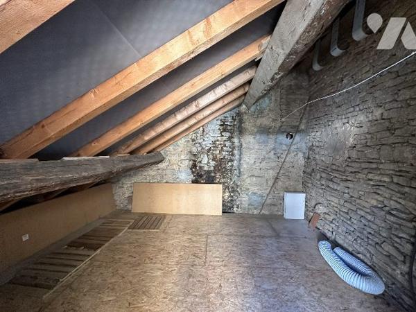 Maison centre-ville avec jardin et dépendance