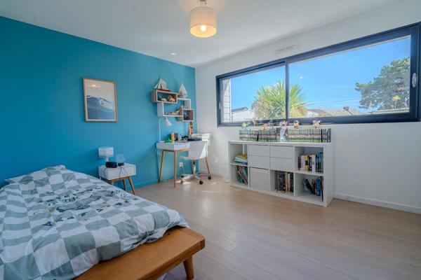LARMOR-PLAGE - CONTEMPORAINE 162 m² A DEUX PAS DE LA PLAGE , Larmor plage