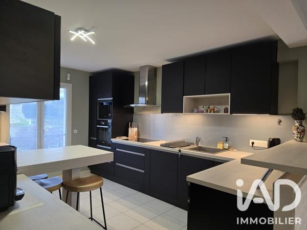 Maison à vendre 8 pièces 215,62 m² Grisy-Suisnes