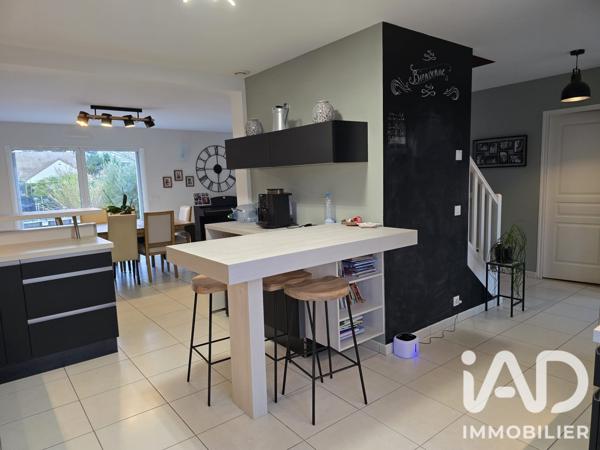 Maison à vendre 8 pièces 215,62 m² Grisy-Suisnes