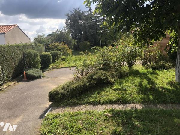 PORT SAINT PERE (centre-ville) TERRAIN DE 455m² en zone Ua en second rideau