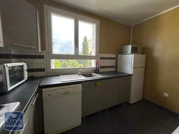 Appartement à louer 2 pièces 43m²